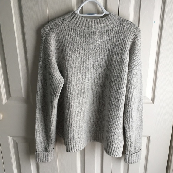 Chunky gray sweater NWOT - Picture 2 of 7
